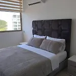 Exclusivo Club De Playa Con Acceso Directo A La Playa De Pozos Colorados, Cuenta Con Piscinas Olimpicas, Para Ninos, Restaurante, Jacuzzi, Sauna, Turco, Salon De Juegos, Simulador De Golf, Spa, Transporte Interno, Bar, Etc.