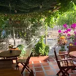 Casa Hospedaje Villaluz- A 5 Minutos De La Playa