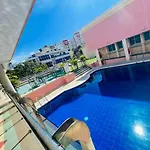 Hotel Sorrento Beach