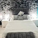 Linda Casa En Playa De Pozos Colorados
