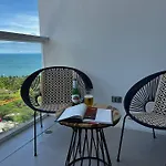 Apartamento Con Jacuzzi Vista Al Mar