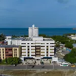 Hotel Axis Inn By Geh Suites