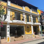 Hotel Tayromar