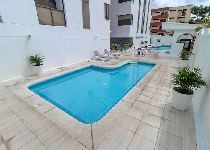 Hotel Axis Inn By Geh Suites