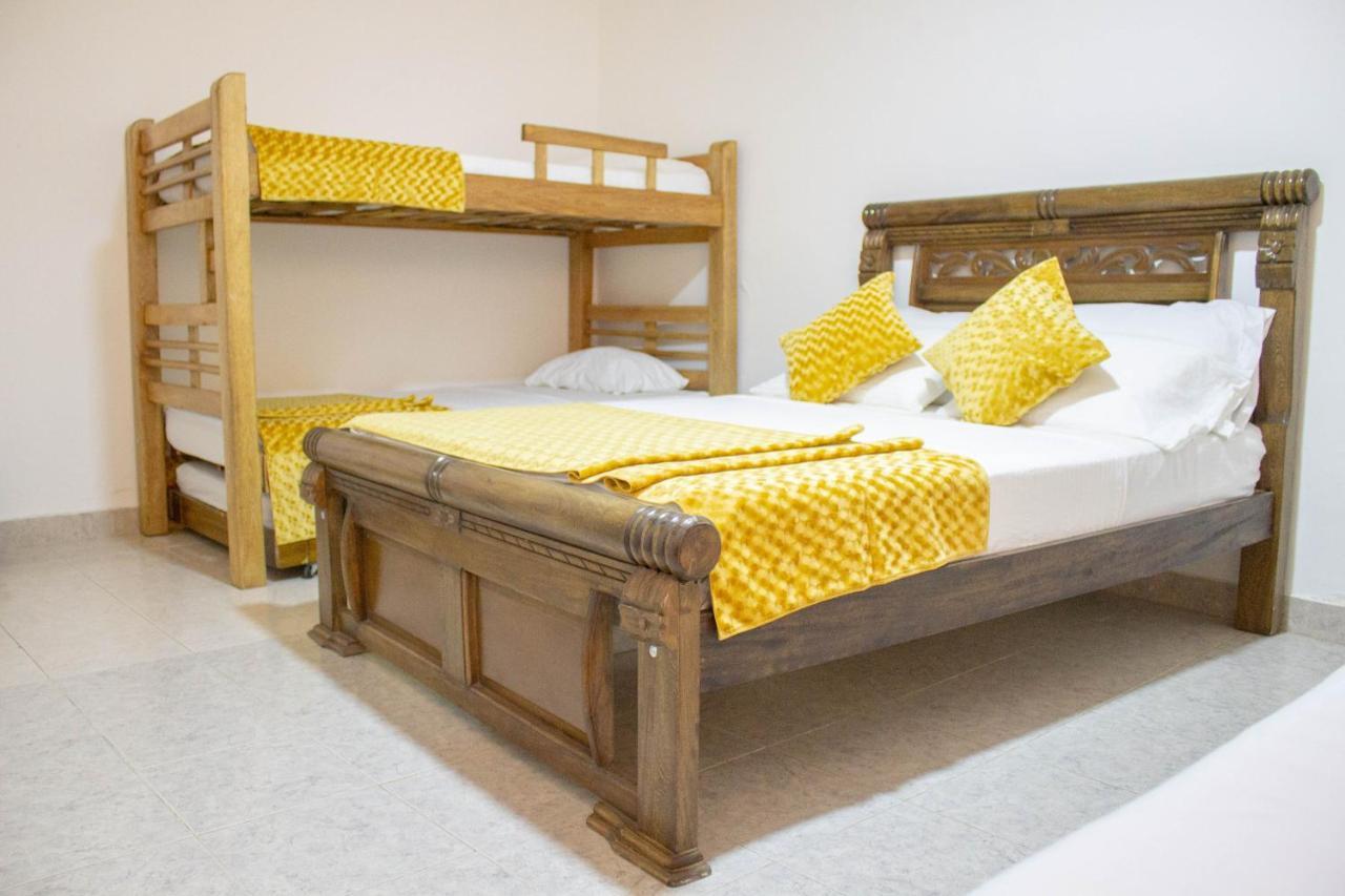 Bed & Breakfast Mundihoteles Rodadero Platino 3*