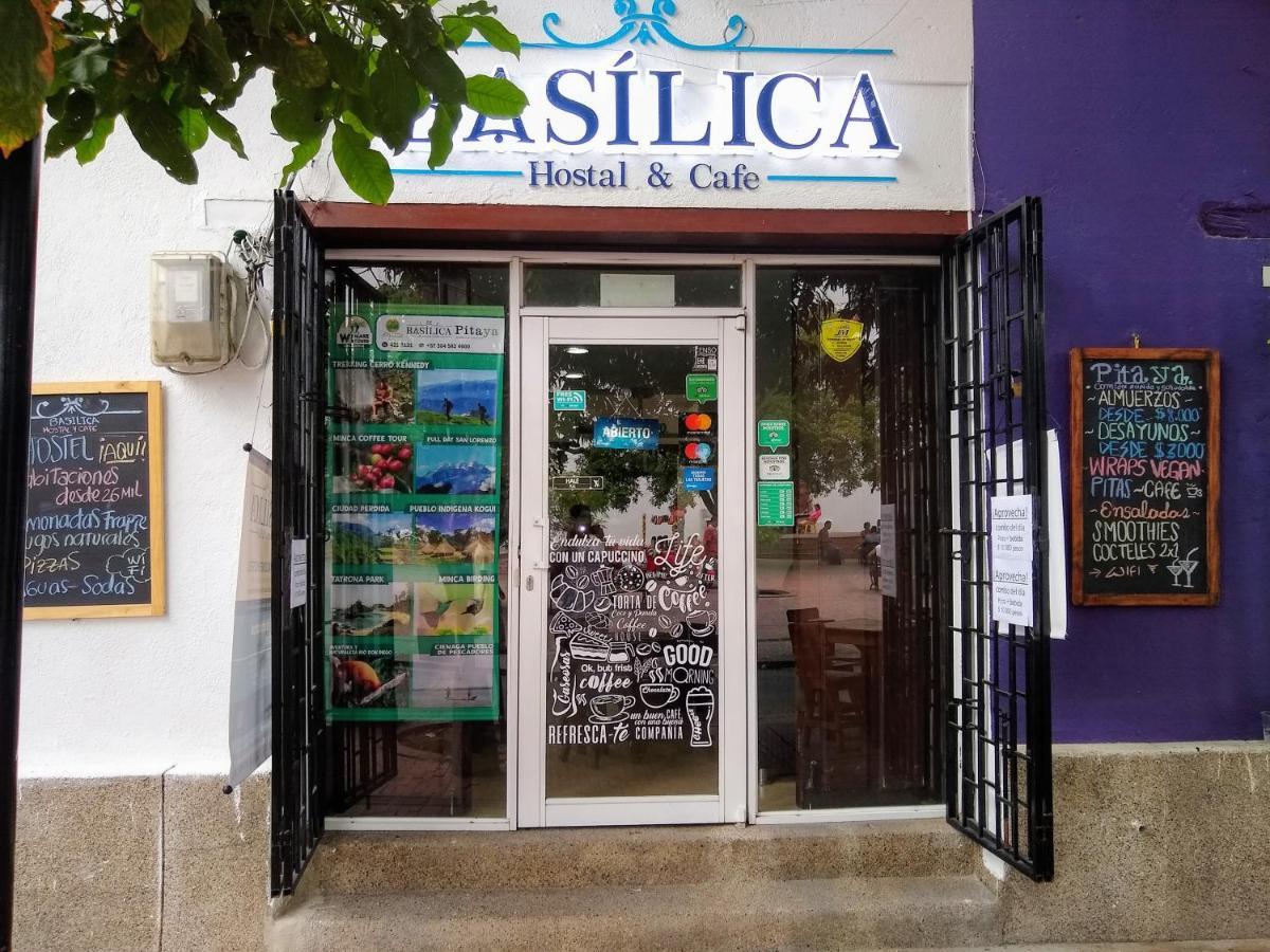 Basilica Y Cafe