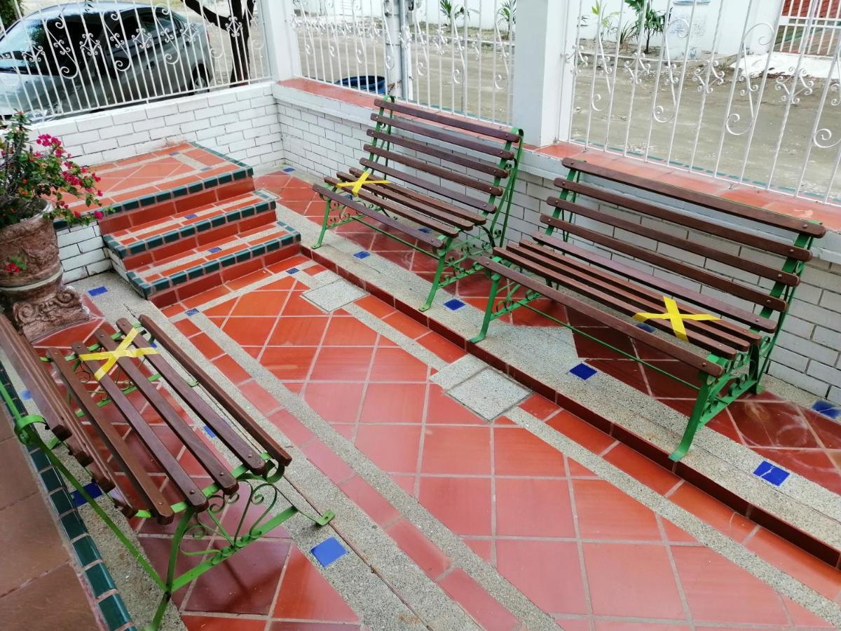 Casa De Mony