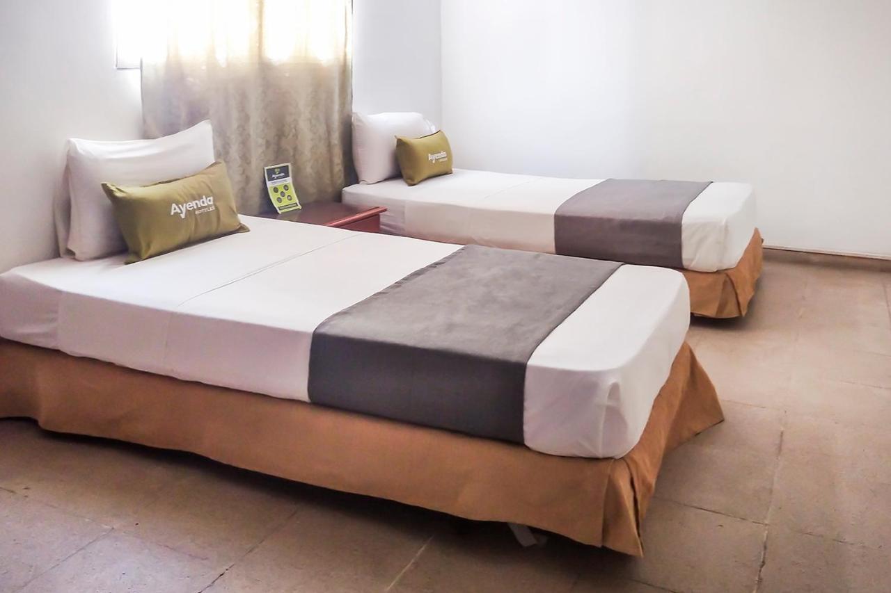 Hotel Ayenda 1622 Charmin 2*