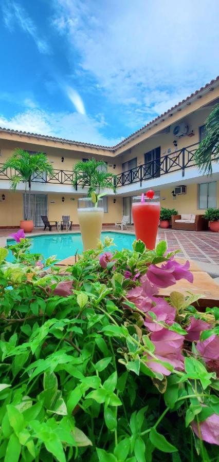 Najhomi Hotel
