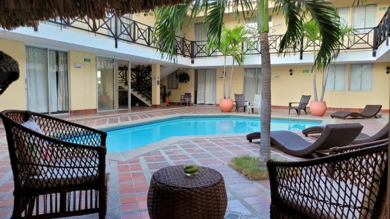 Najhomi Hotel