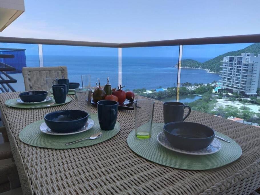 Apartment Exclusivo Club: Beachfront Oasis With Olympic Pools & Luxury Amenities