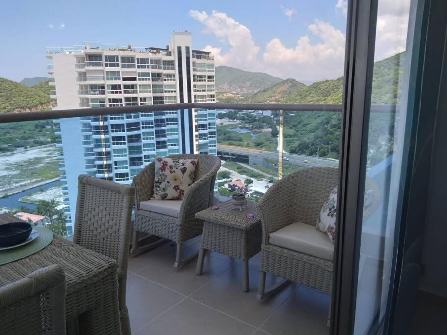 Apartment Exclusivo Club: Beachfront Oasis With Olympic Pools & Luxury Amenities *