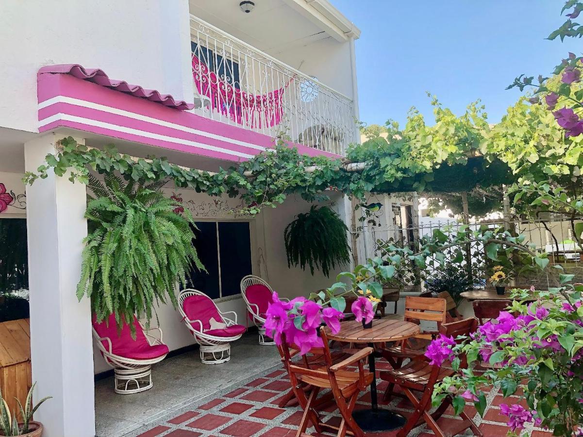 Casa Hospedaje Villaluz- A 5 Minutos De La Playa Guest house