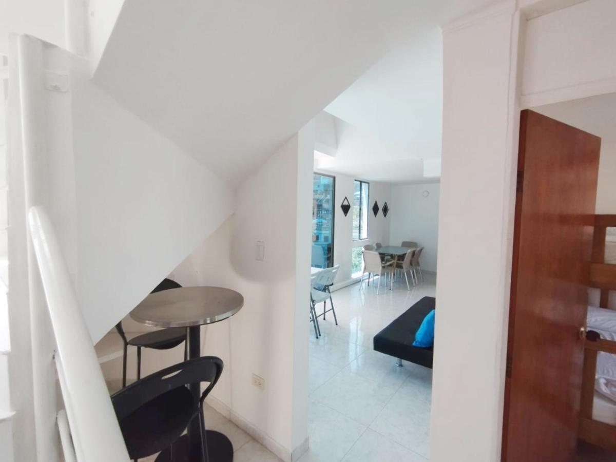Apartment La Mansion Apto En El Rodadero Al Lado De Centro Comercial Arrecife *