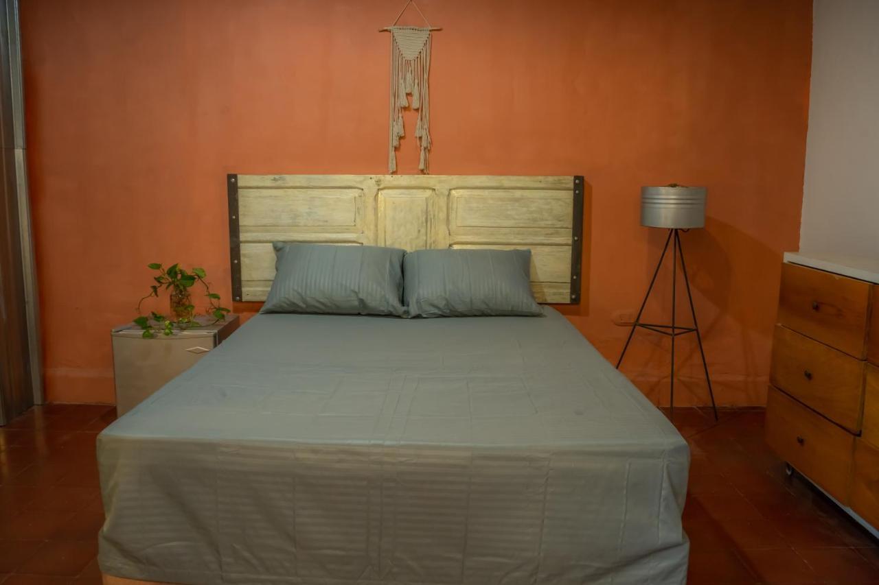 Homestay La Casa Del Sombrero *