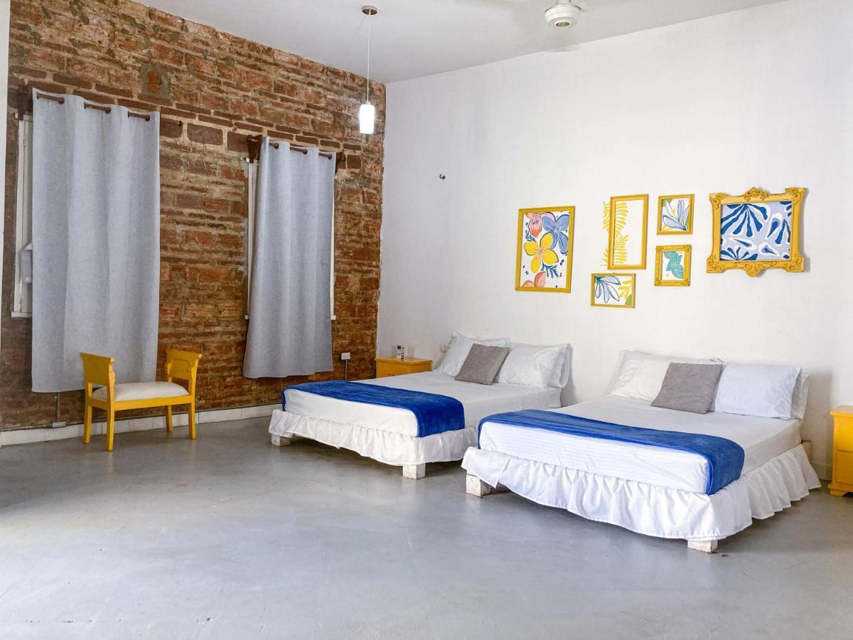 La Puerta Azul By La Puerta Hostels *