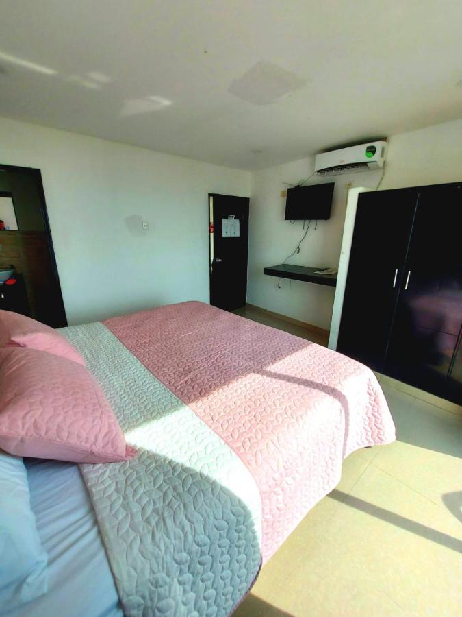 Hostal The Cantamar *