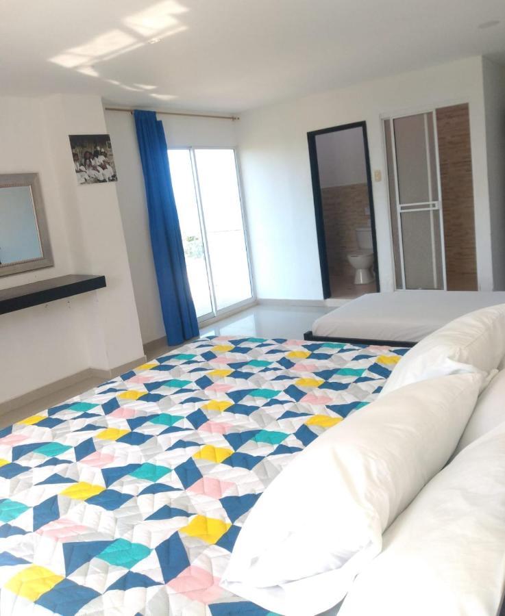 Hostal The Cantamar *