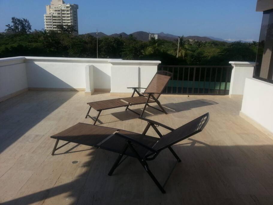 Edificio Arrecifes, La Vida Es Mejor Frente Al Mar * Santa Marta (Magdalena)
