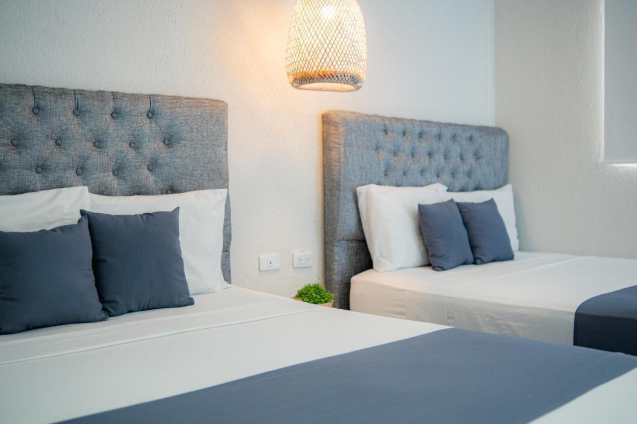 Adaz Mediterraneo Hotel 4*