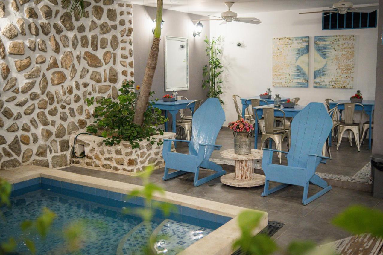 Adaz Mediterraneo 4*