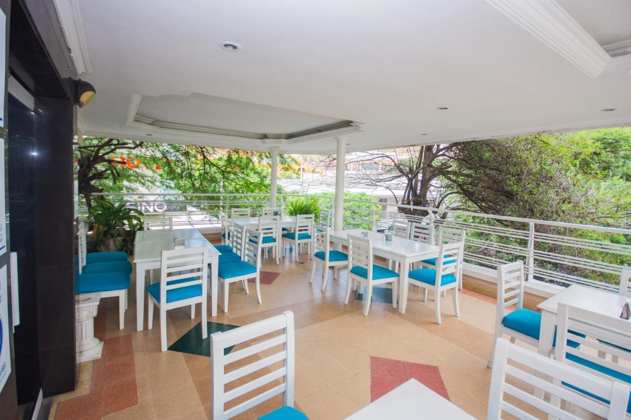 Sorrento Beach Hotel