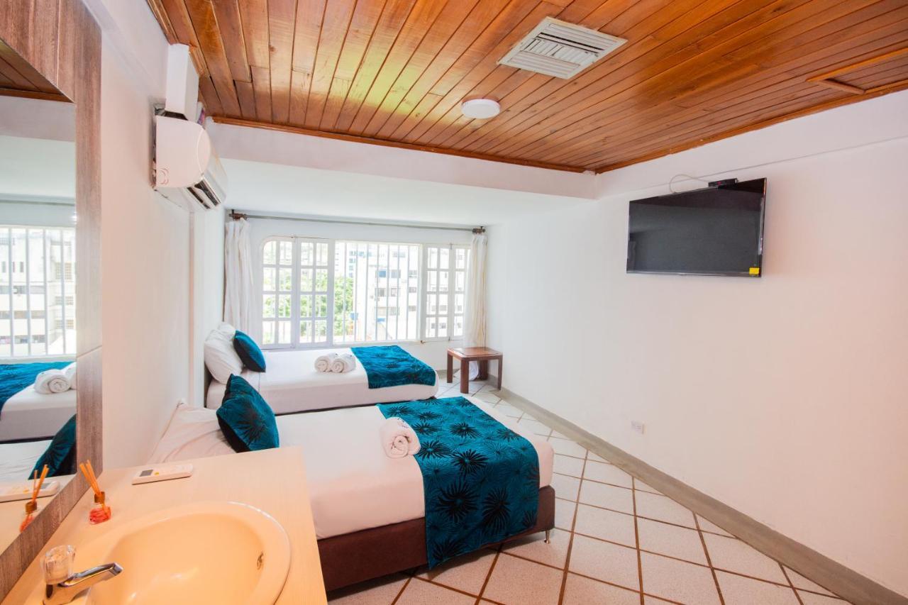 Sorrento Beach Hotel 3*