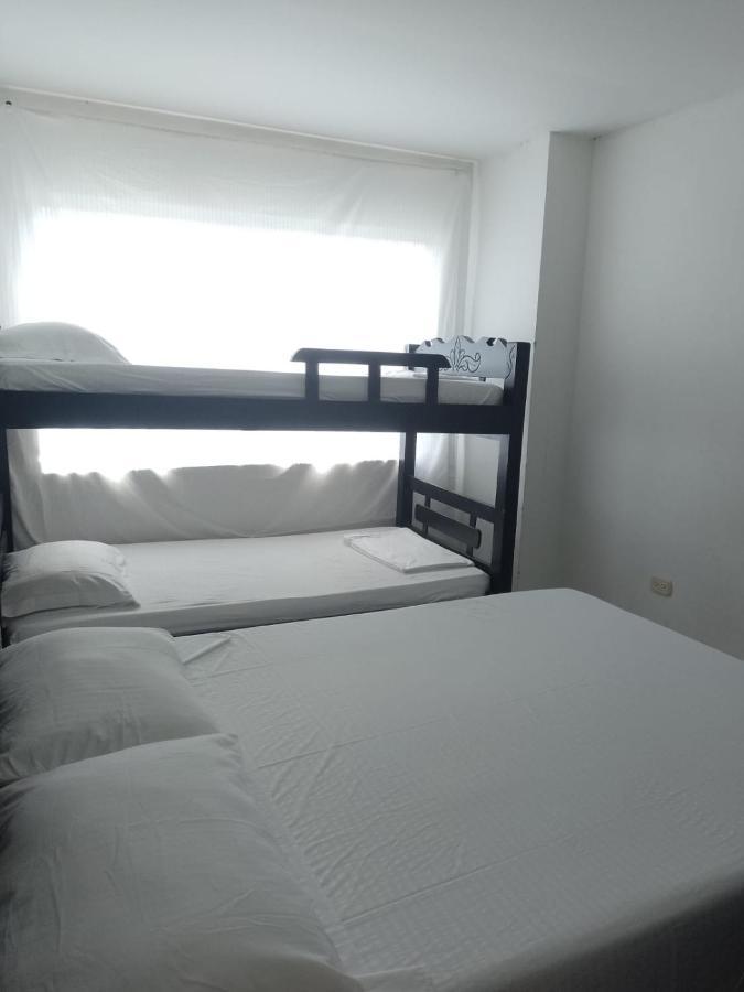 Hotel J.r Santa Marta (Magdalena)