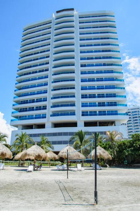 Exclusivo Apto En Club Con Playa Santa Marta (Magdalena)