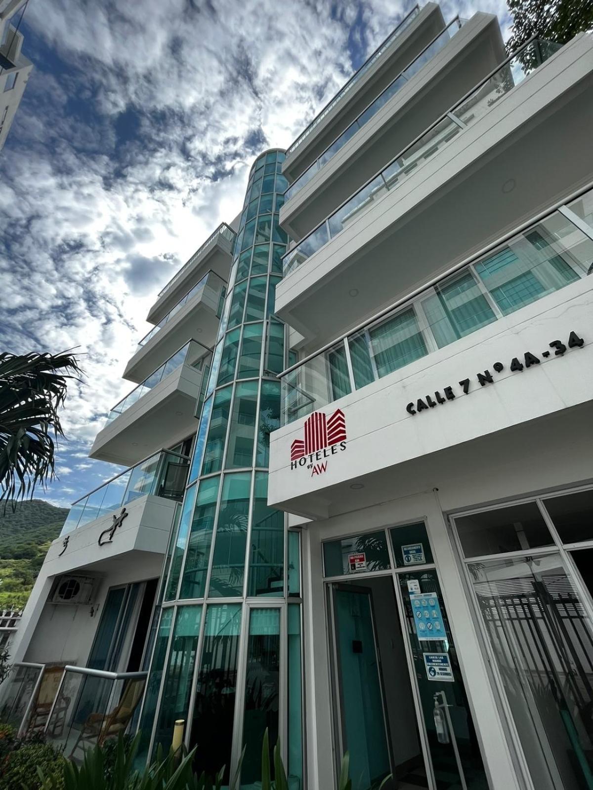 Aw Rodadero Suites Hotel