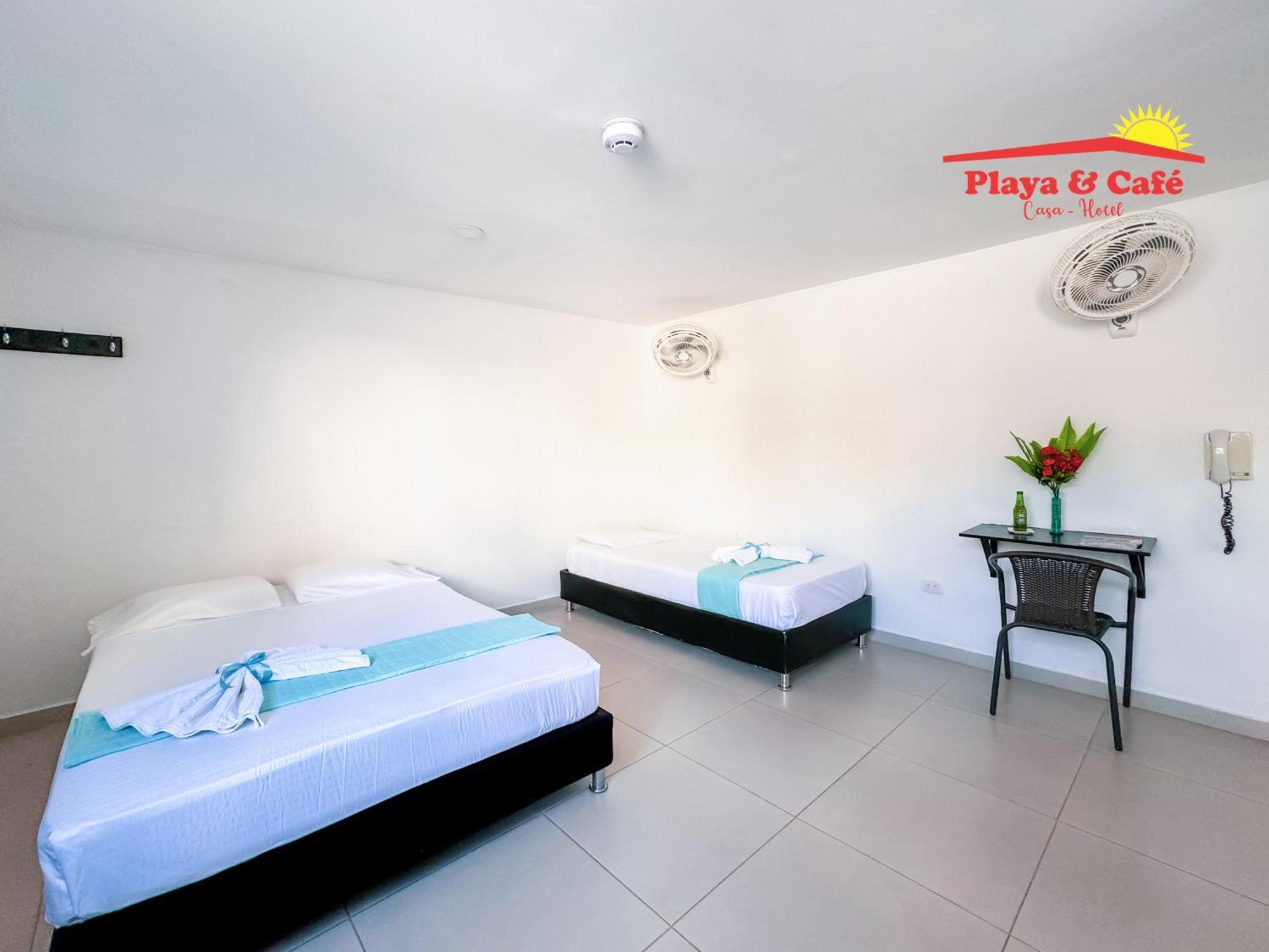 Playa Y Cafe Hotel 2*