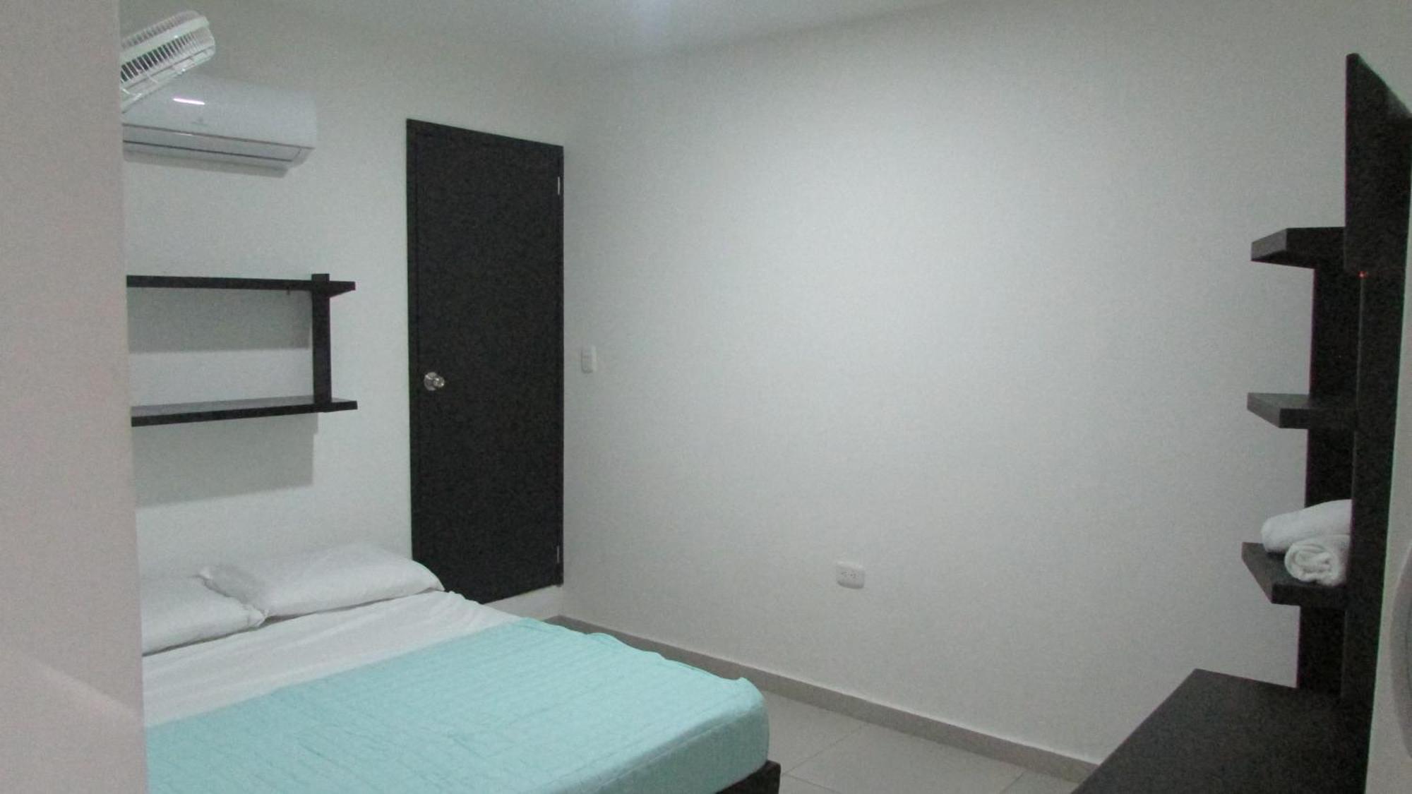 Hotel Playa Y Cafe 2*