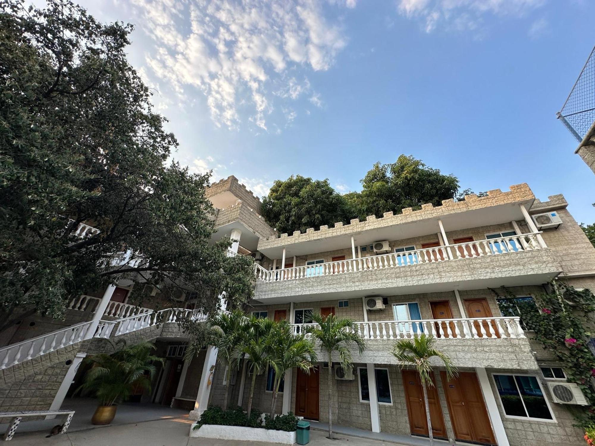 Sgh Castillo Aqua Hotel