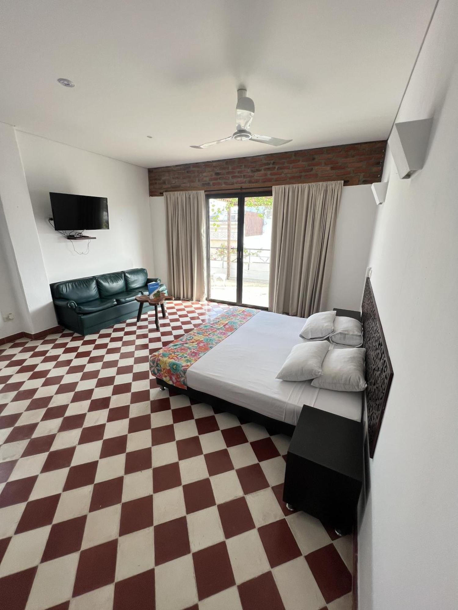 Puerto Pelicano 4*