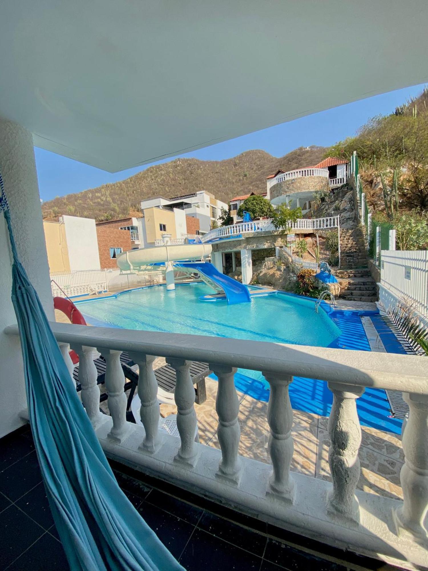 Casa 1, Conjunto Jardines De Roca, Rodadero * Santa Marta (Magdalena)