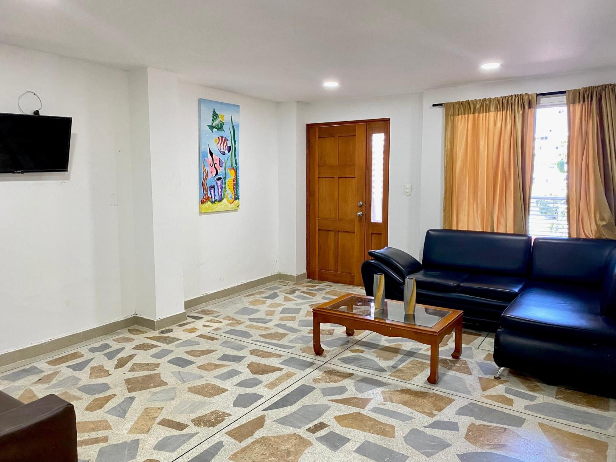 Casa 1, Conjunto Jardines De Roca, Rodadero Santa Marta (Magdalena)