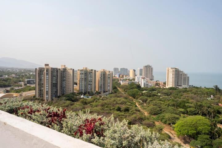 Apartment Con Vista Al Mar *
