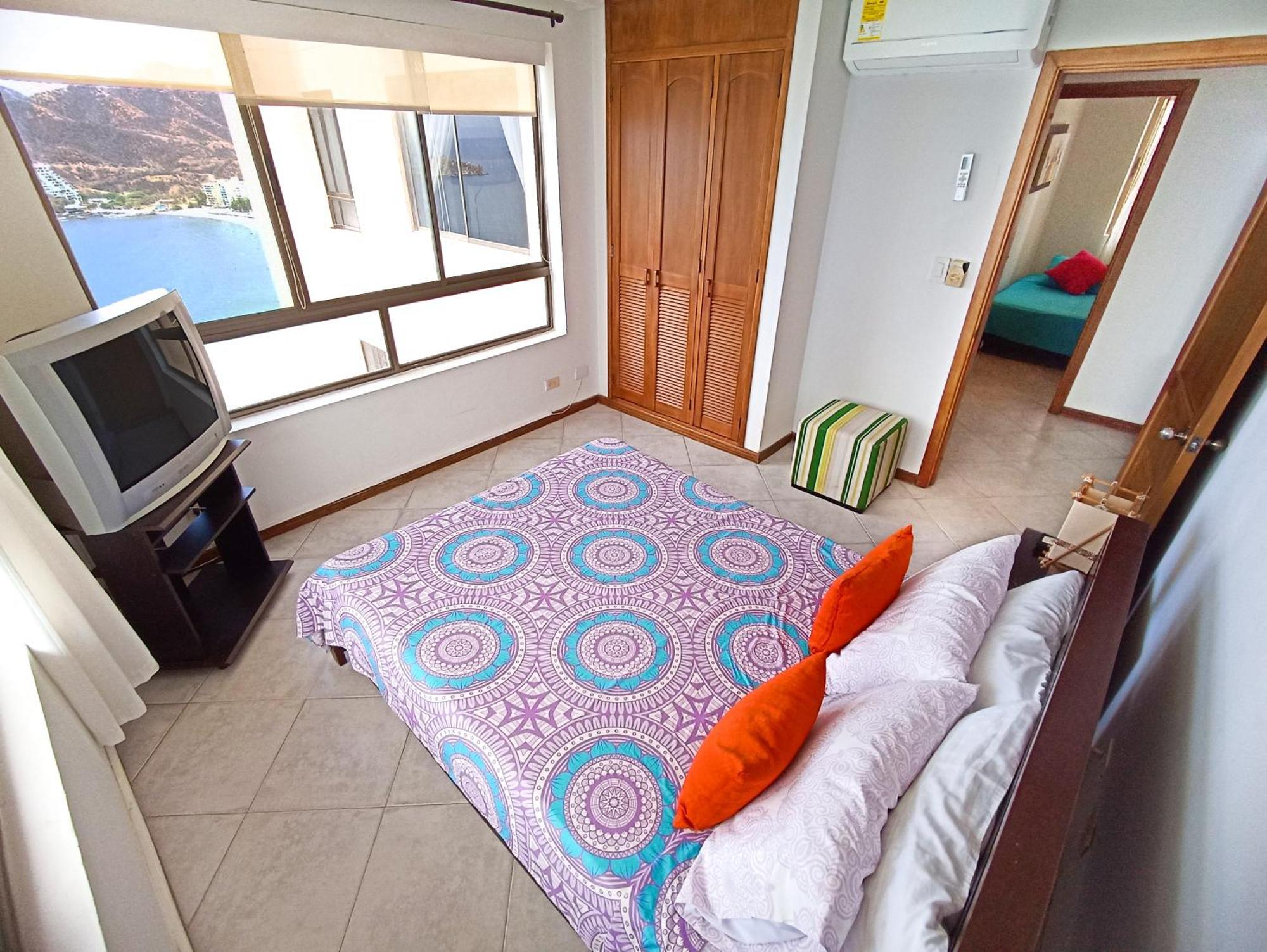 Rodadero - Vistas Al Mar Apartamento