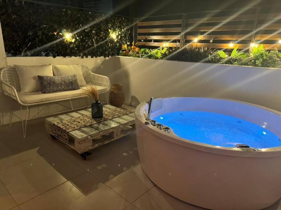 Con Terraza Y Jacuzzi Horizonte *