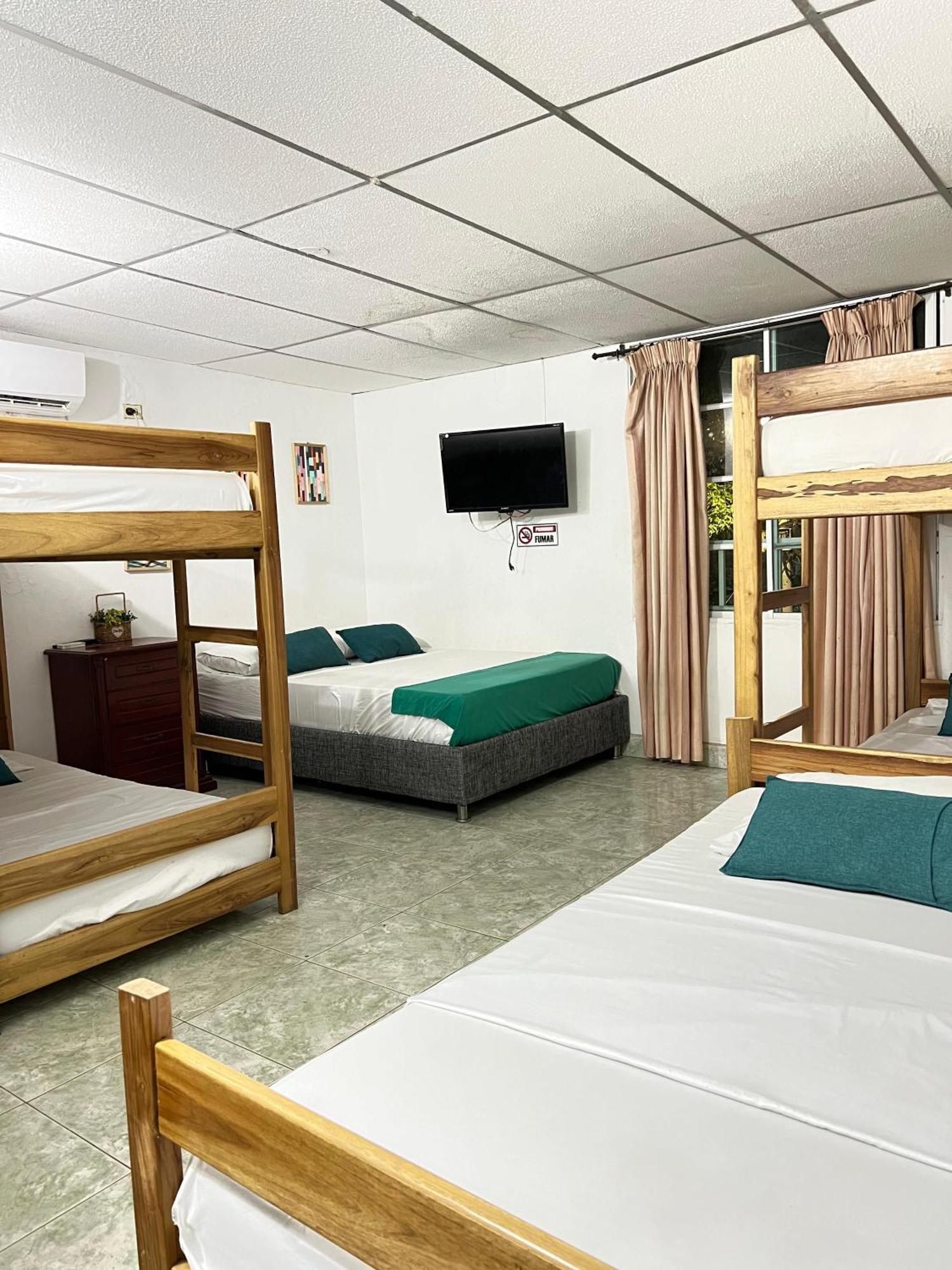 Hotel Ayenda Cocobeach