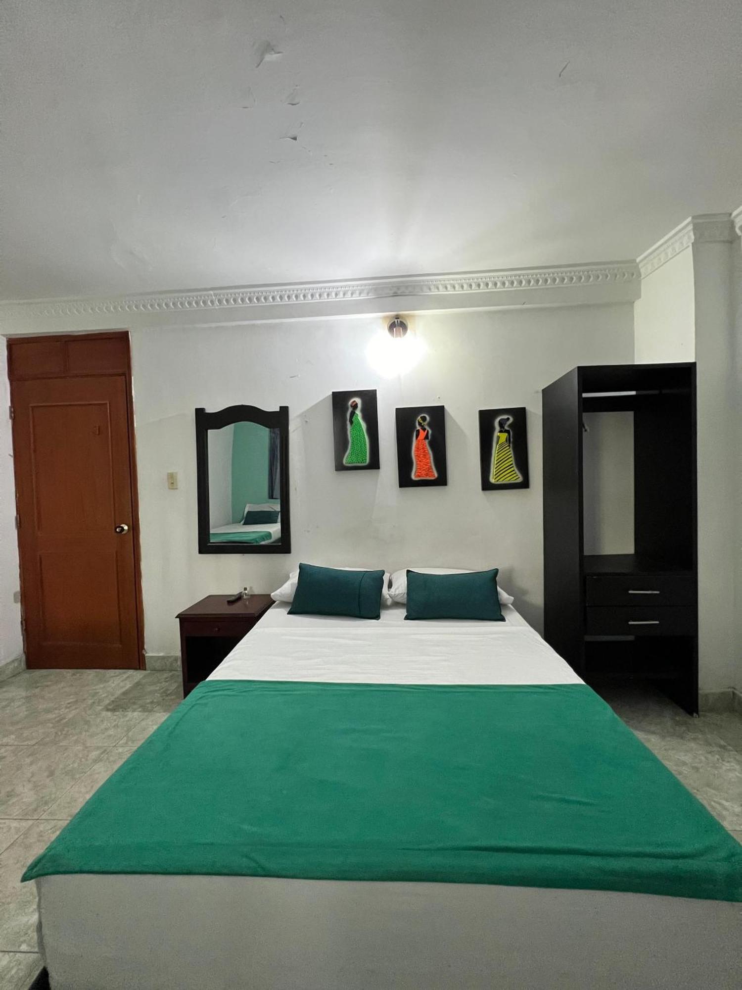 Hotel Ayenda Cocobeach
