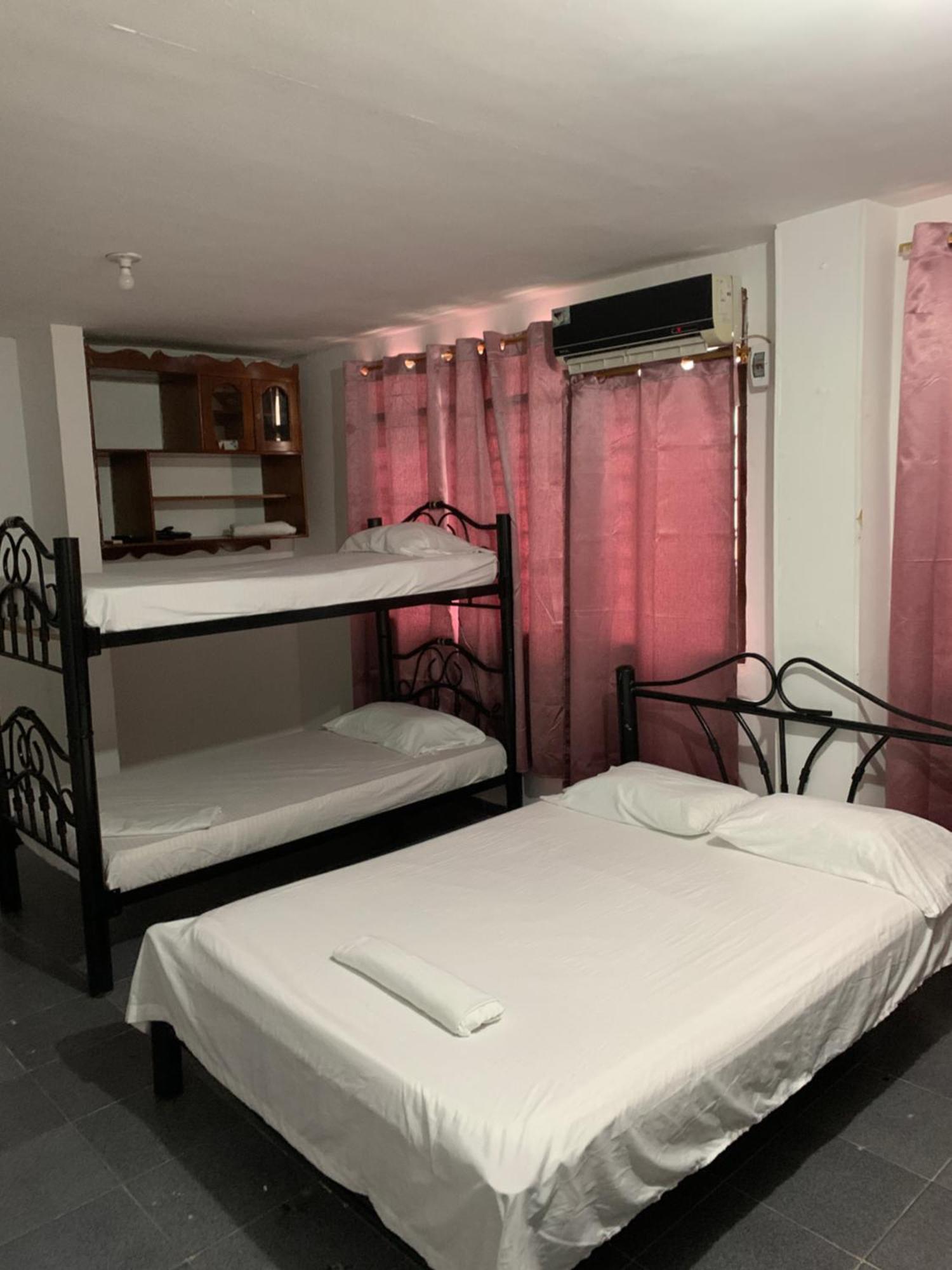 El Exito Guest house