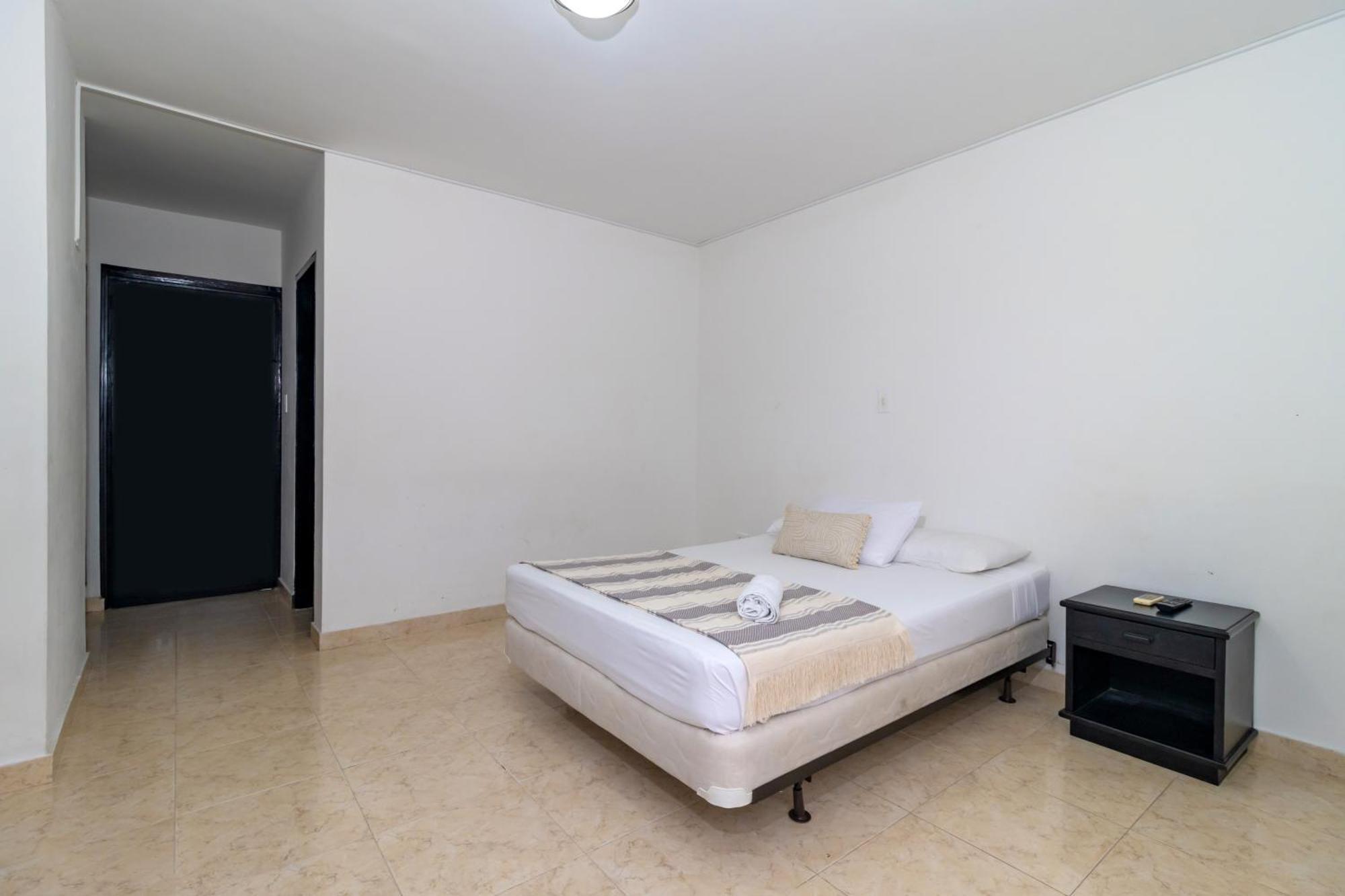 Axis By Geh Hotel