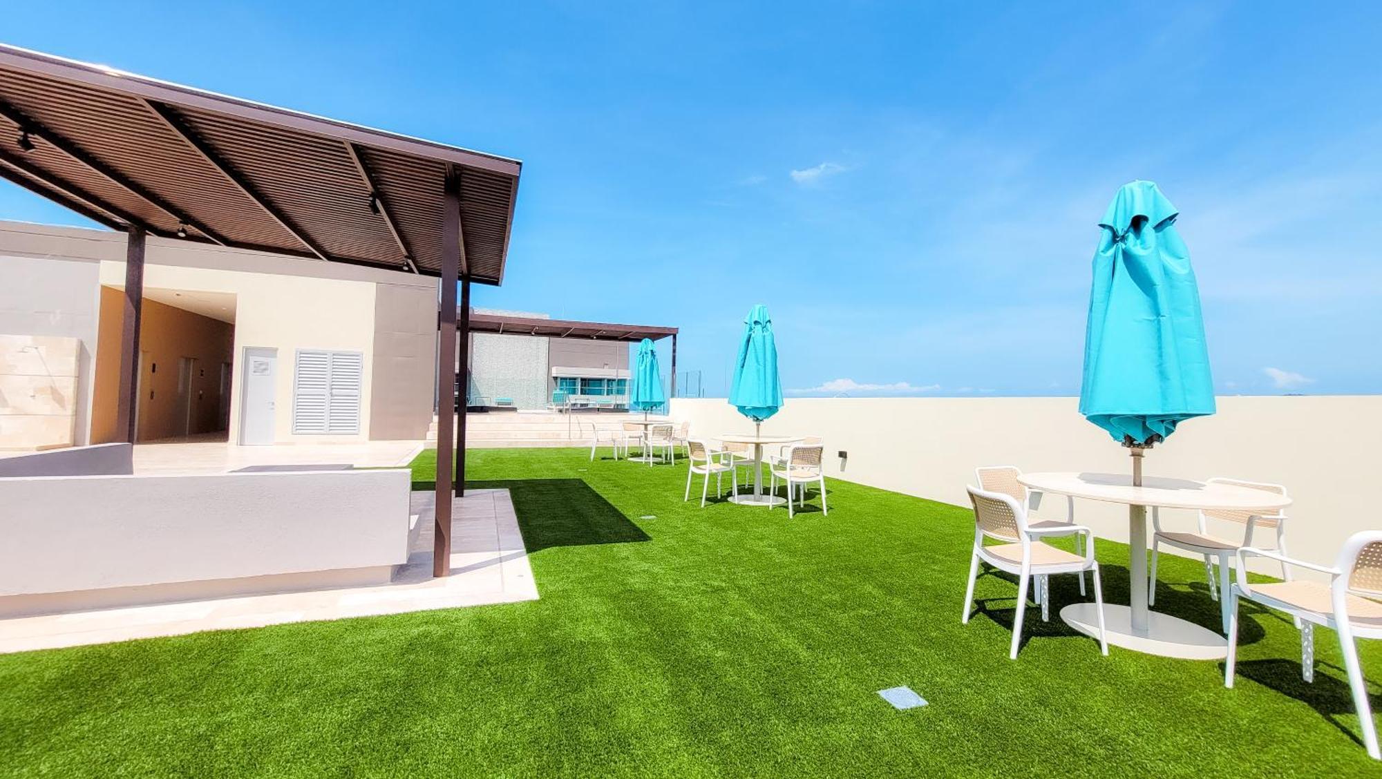 Sui Loft 12 *