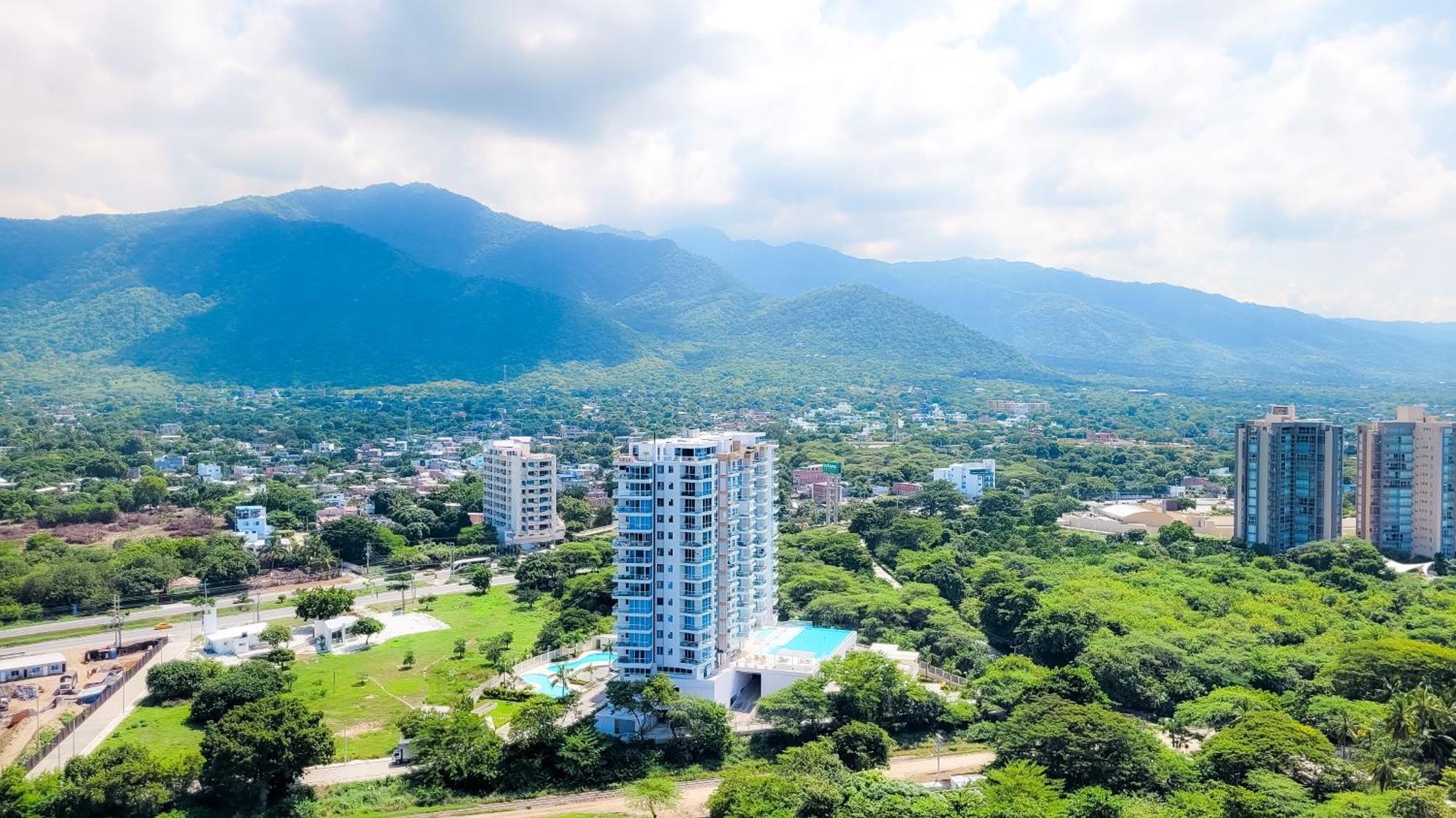 Sui Loft 12 *