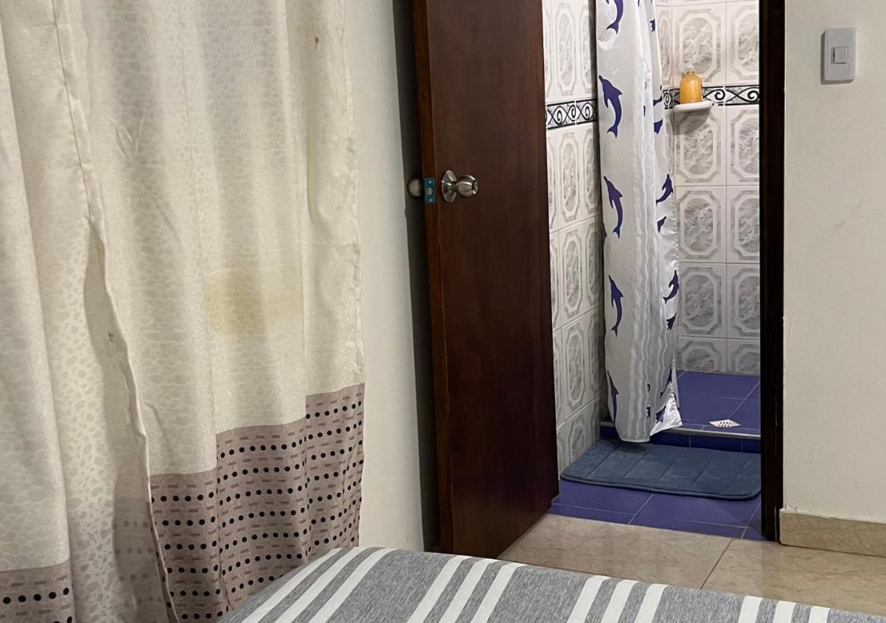 Apartment Apto Cerca Aeropuerto Barrio La Paz Casa1