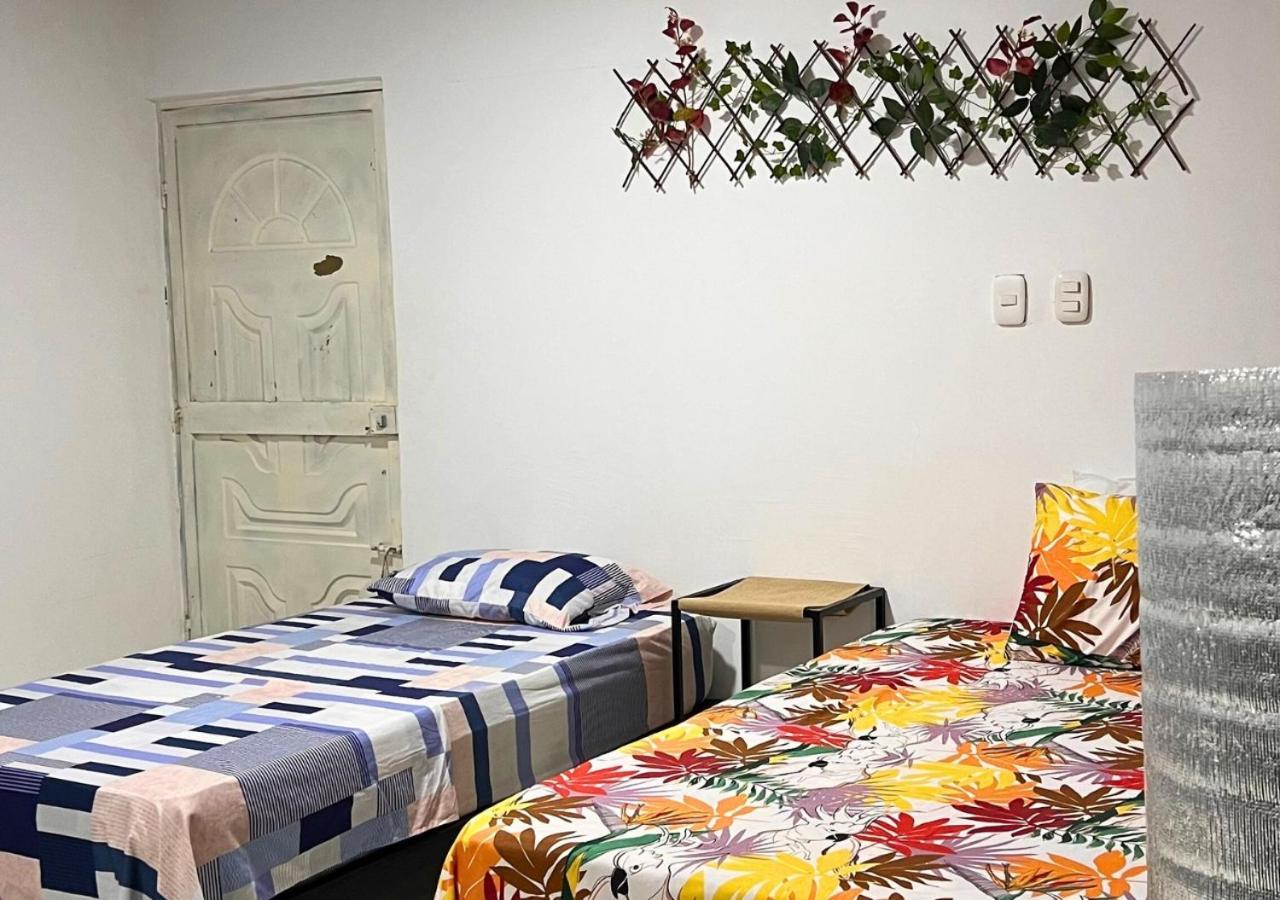 Apartment Apto Cerca Aeropuerto Barrio La Paz Casa1 *