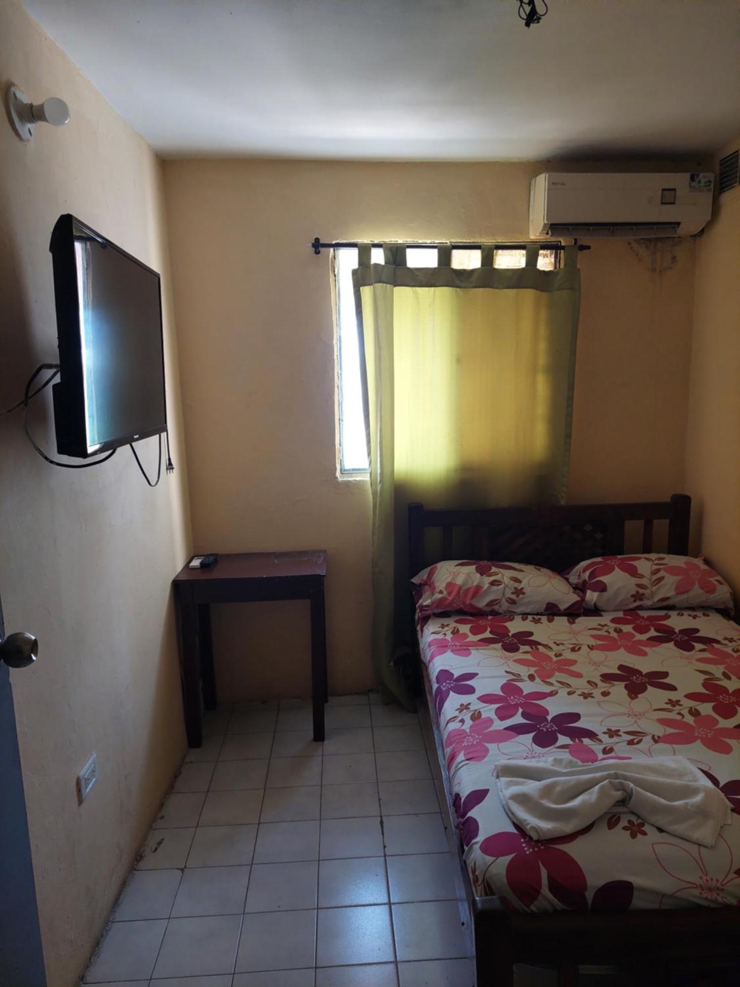 Hotel Unico *