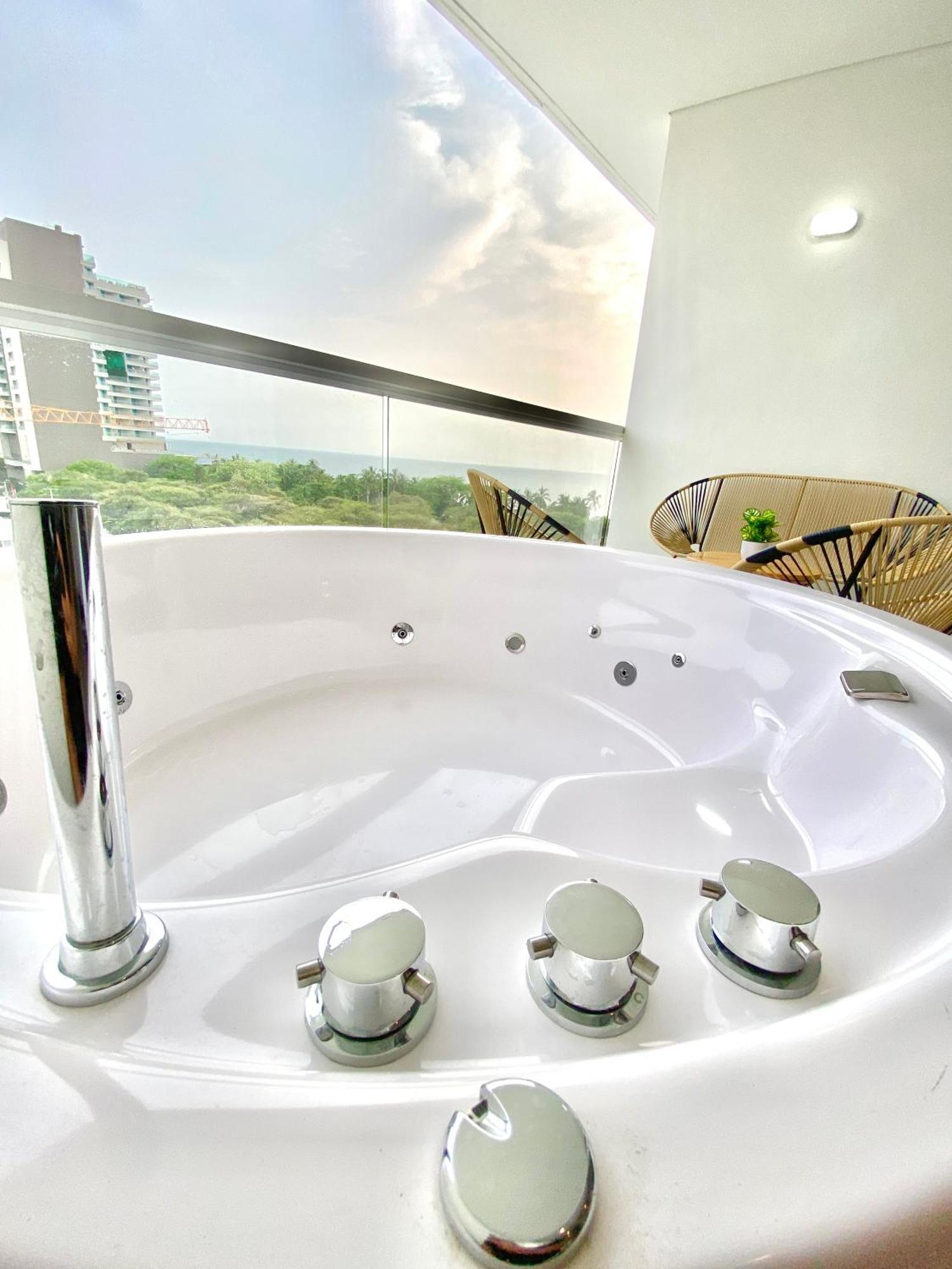 D'lujo: Jacuzzi Privado Bh