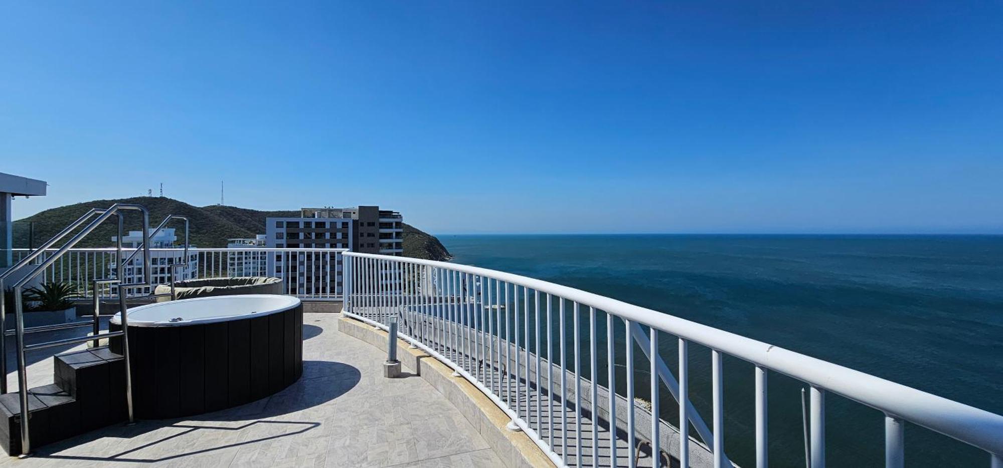 Apartment Acogedor Frente Al Mar Wind Playa Salguero Santa Marta (Magdalena)